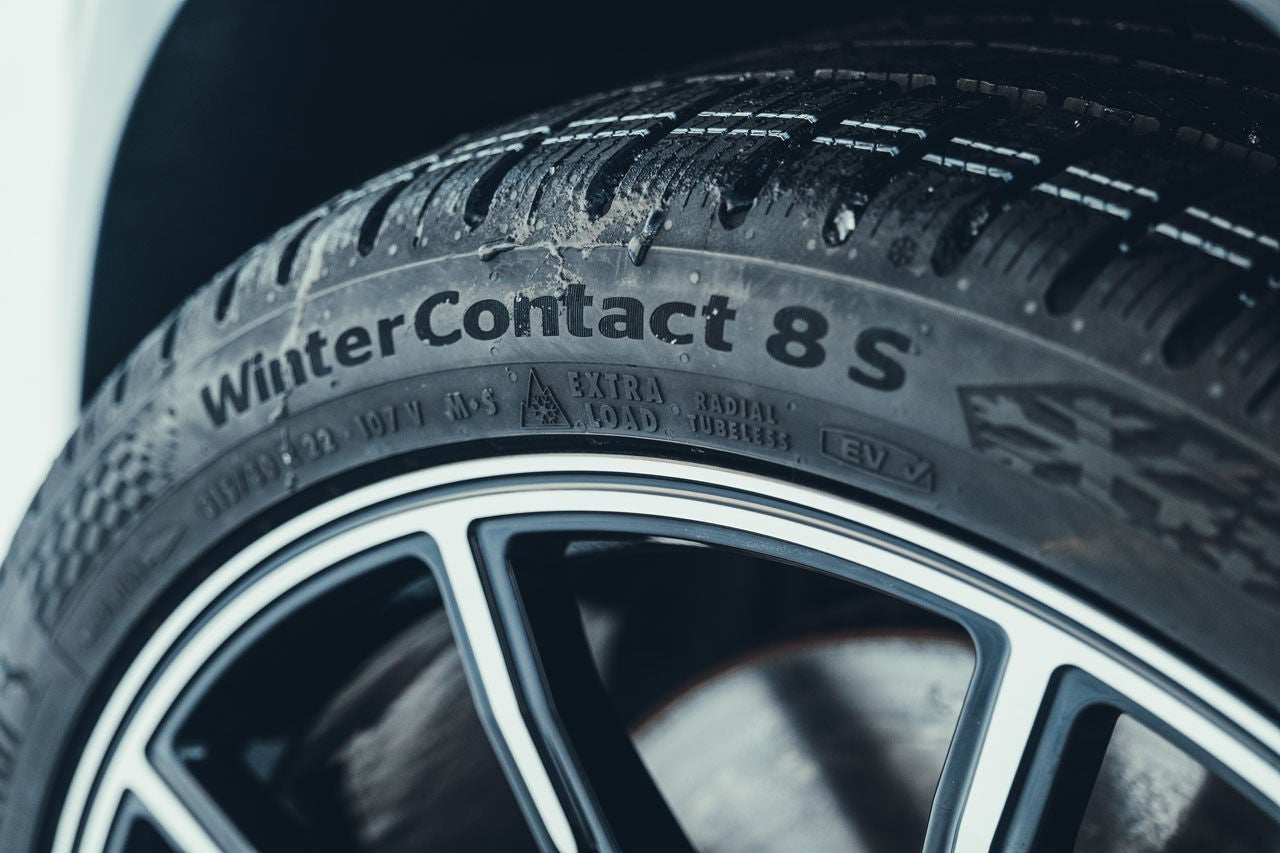 Continental WinterContact 8 S