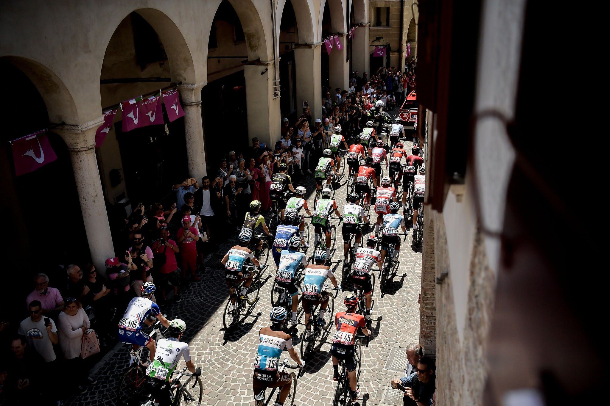 Foto Marco Alpozzi / LaPresse 31 Maggio 2019 Treviso (Italia)Sport CiclismoGiro d'Italia 2019 - edizione 102-  tappa 19 -Da Treviso A San Martino Di Castrozza - km 151Nella foto: Gruppo in partenza da Treviso Photo Marco Alpozzi / LaPresseMay 31, 2019 Treviso (Italy)  Sport CyclingGiro d'Italia 2019 - 102th edition -  stage 19From Treviso To San Martino Di Castrozza In the pic: start from Treviso