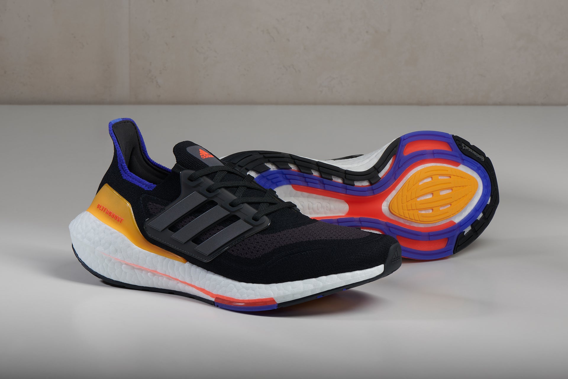 Adidas running hot sale continental